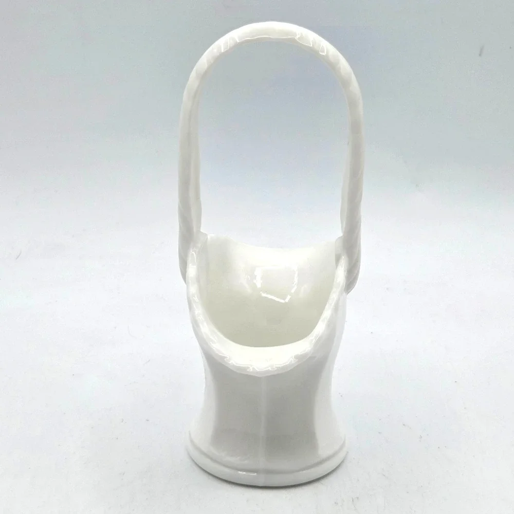 Westmorland Milk-Glass Basket 7 Inch WG  VINTAGE